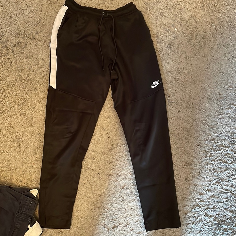 Nike joggers